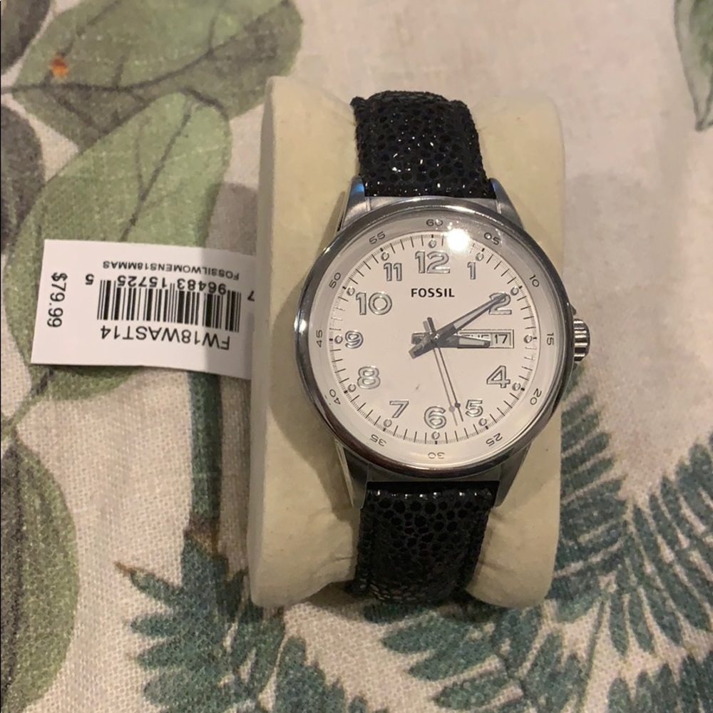 New with tags Fossil watch